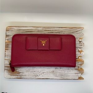 PRADA Fiocco Bow Wallet Ribbon Saffiano Leather Zip Around Zippy Hot Pink Peonia